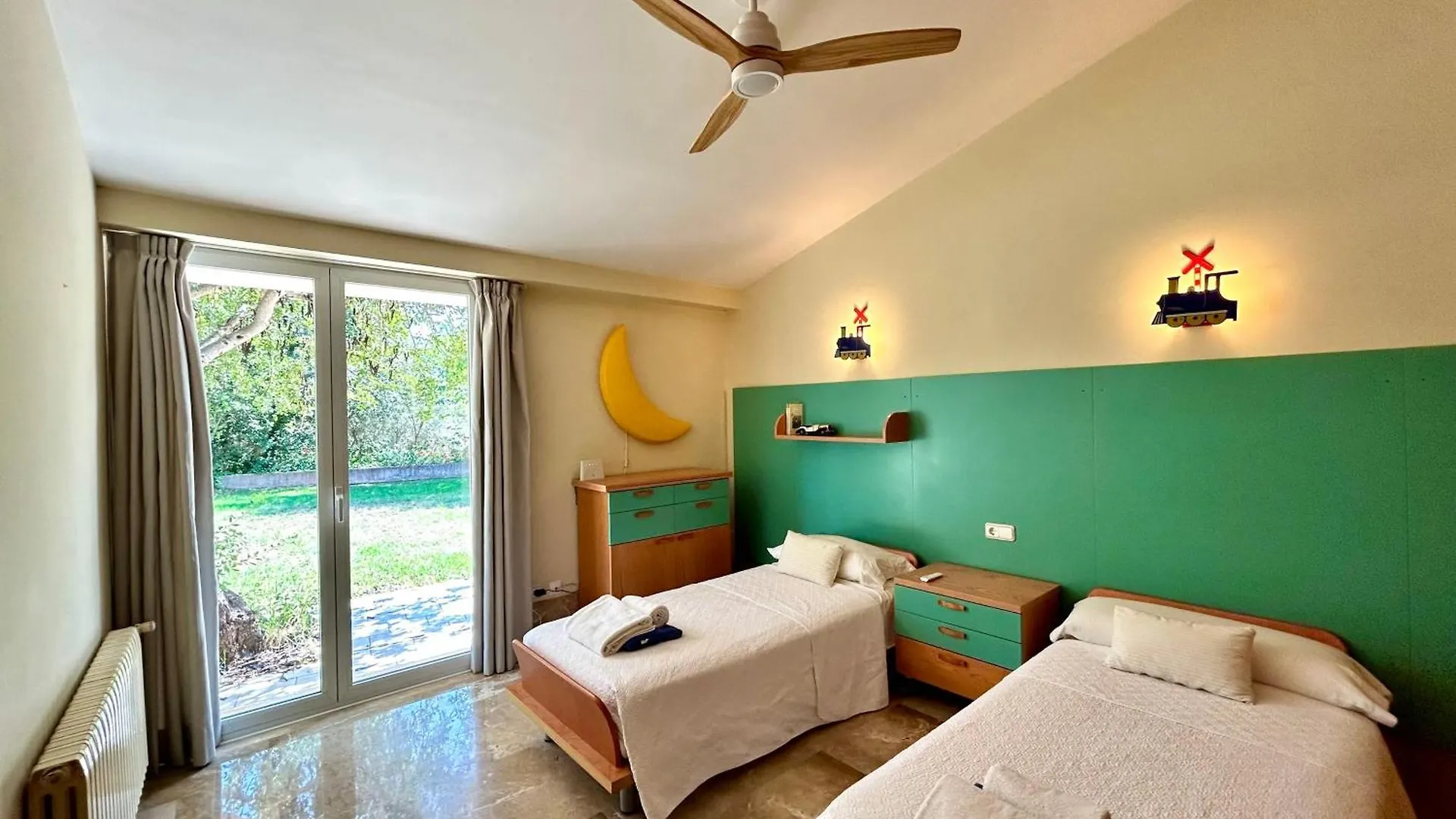 Confortable Chalet Con Piscina Bunyola Spain